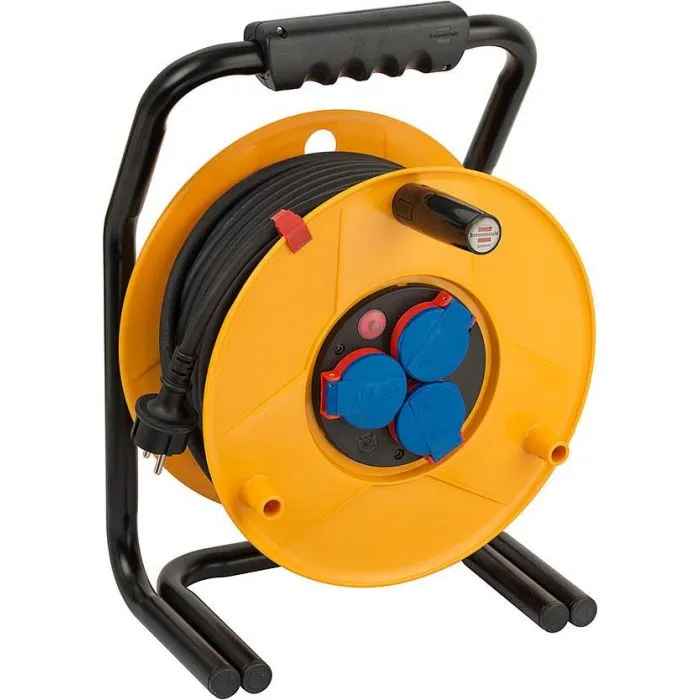 BRENNENSTUHL KABELHASPEL 40M 2,5 IP44 BROBUSTA HASPEL H07RNF 3G2,5  1318940