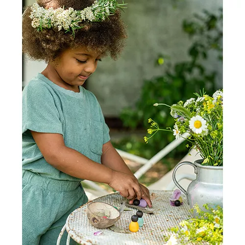 GRAPAT HOUTEN NINS® POPPETJES BABY'S IN EEN KOM  DONKER  6ST